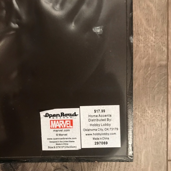 ✨Retro 9”x12” Wolverine Tin Sign✨ BUNDLE OPTION - Picture 3 of 4